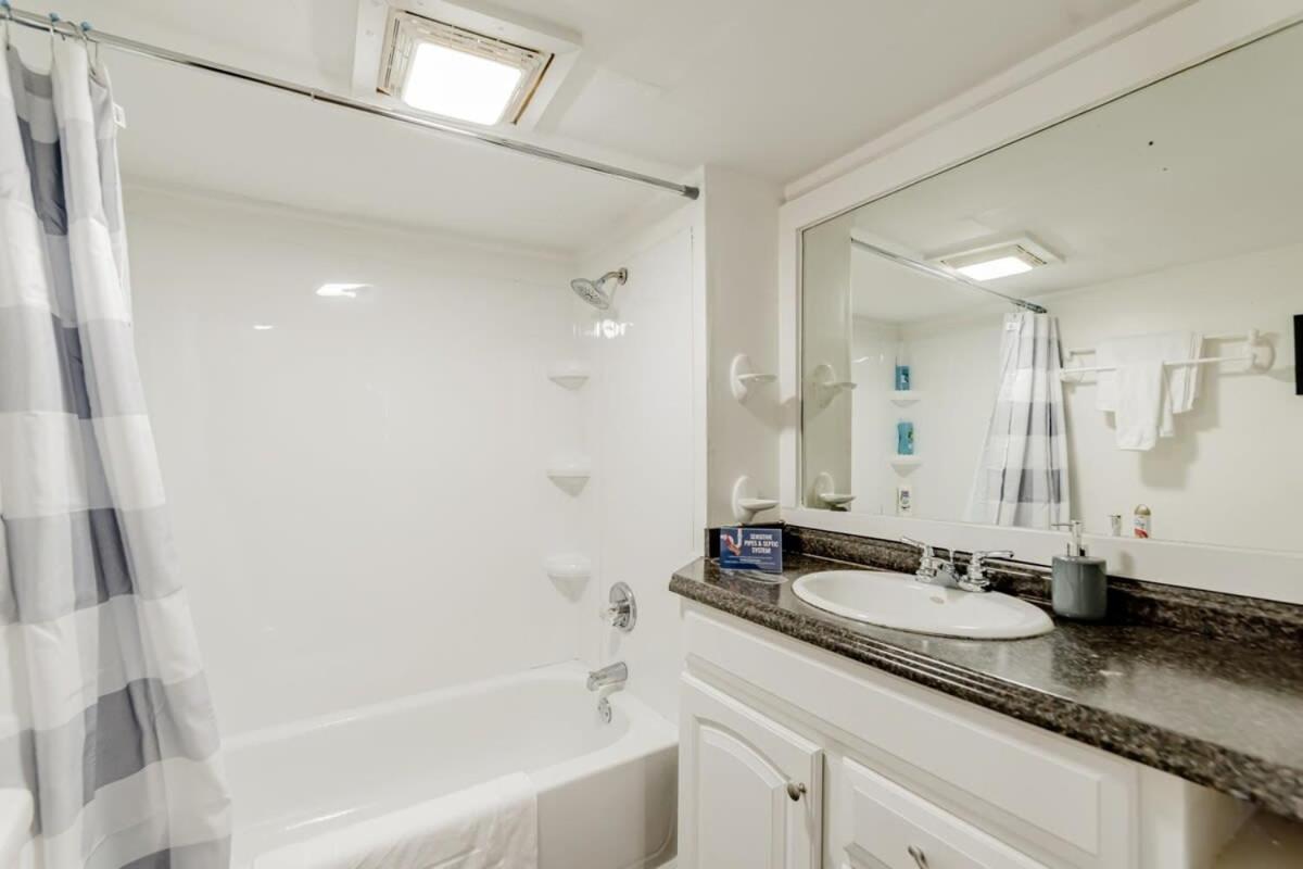 Adorable On Taylor-15 Mins To Downtown--- Front Unit Villa Columbia Bagian luar foto